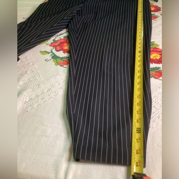 ELOQUII SUIT 2 pieces Navy/White Pinstripe - Picture 14 of 16